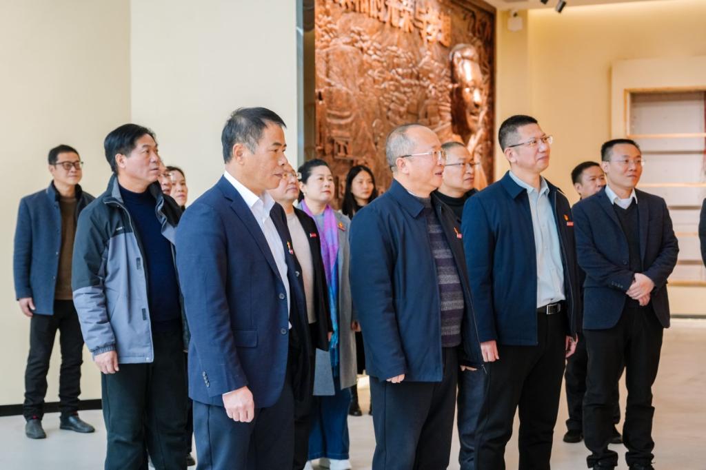平特三中三网站