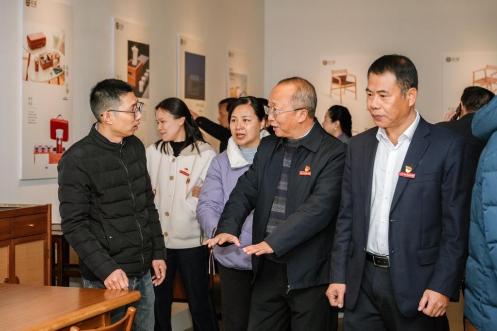 平特三中三网站